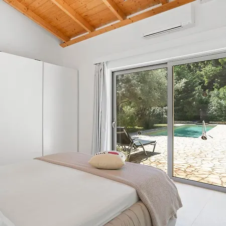 Вилла Trianda A True Gem Just 27 Steps From The Beach! *