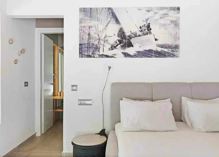 Trianda A True Gem Just 27 Steps From The Beach! Villa